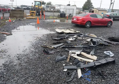 2018 Subaru Outback 2.5I Limited из США, поврежденный, VIN 4S4BSANCXJ3380794